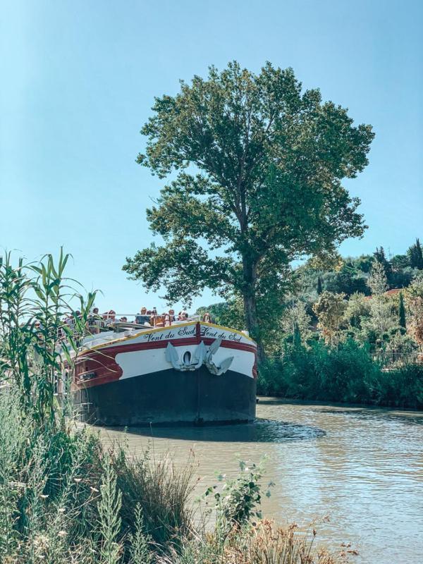 Aux Berges Du Canal * Capestang